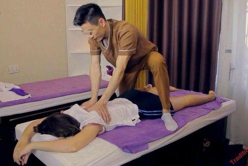 跪背 踩背按摩视频,跪背踩背按摩视频教程解析